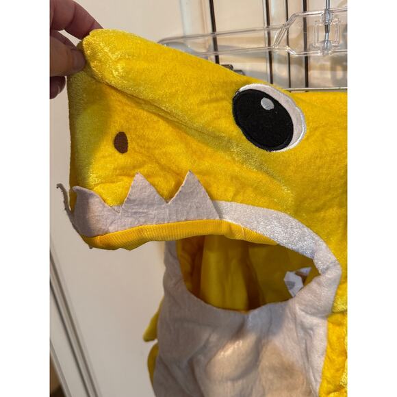 Rubies Baby Shark Halloween costume size 3T-4T - Picture 1 of 3